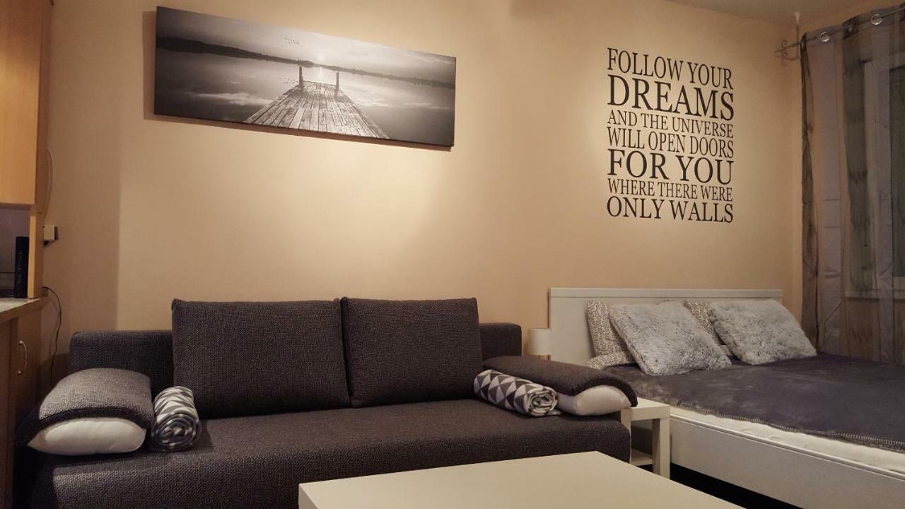 Nepliget Apartment Budapest Eksteriør billede